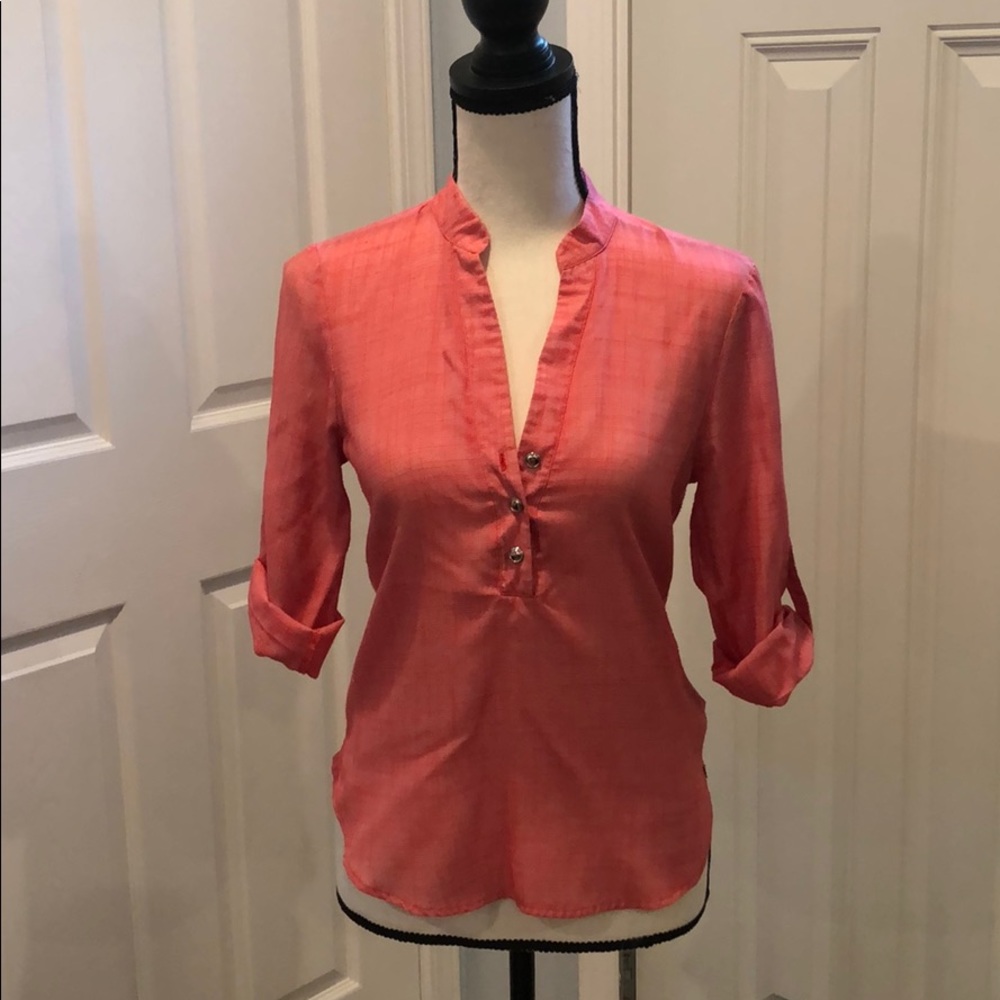 Like New - Guess Botton Shirt